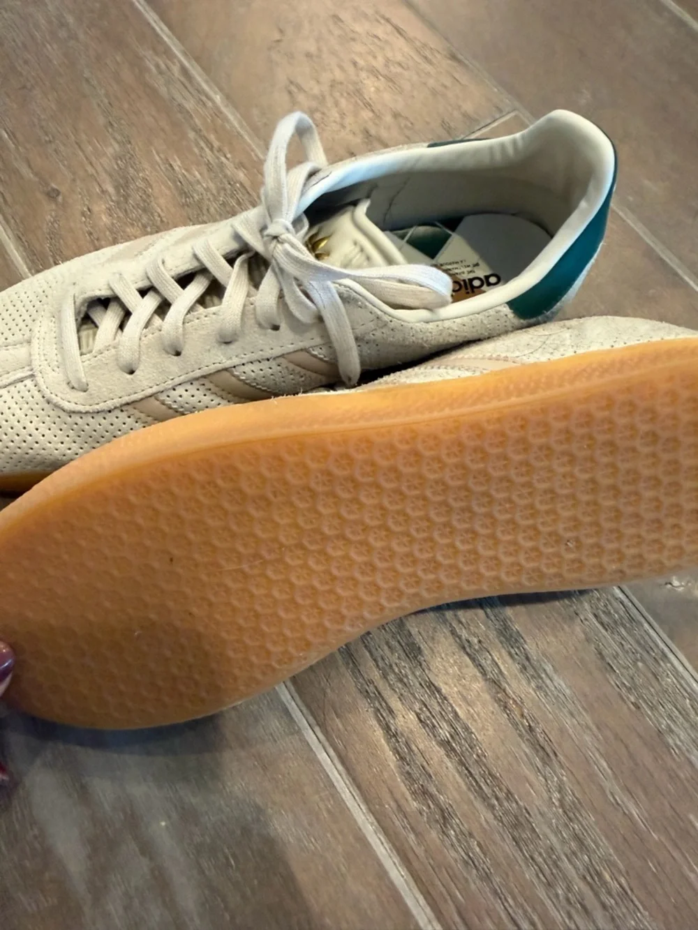 adidas Off-White Suede Sneakers with Gum Sole and Green Heel Tab - Picture 4 of 5